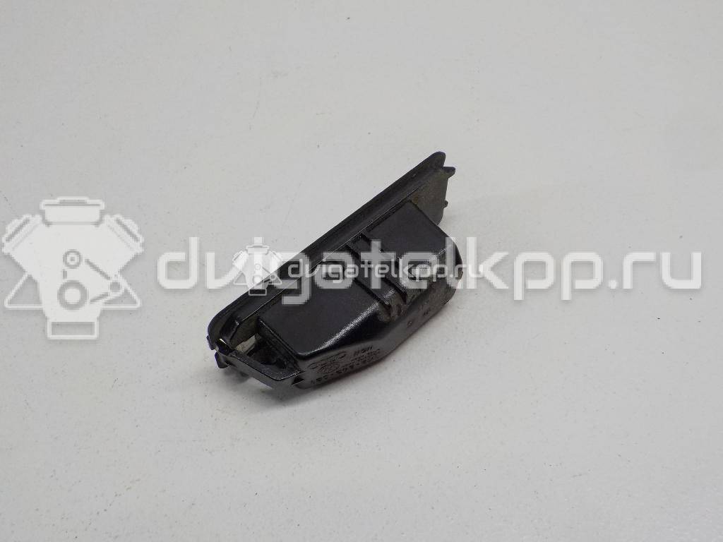 Фото Фонарь подсветки номера  1K8943021 для Volkswagen Scirocco / Polo / Touran / Amarok S1B / New Beetle {forloop.counter}}