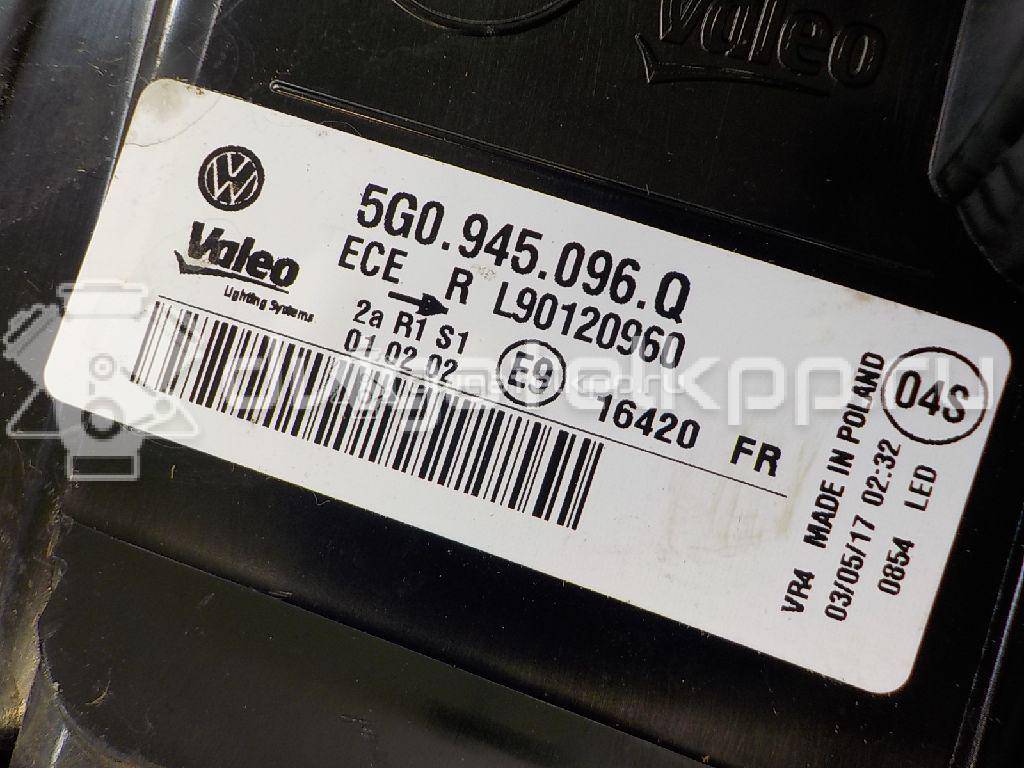 Фото Фонарь задний наружный правый  5G0945096Q для Volkswagen Golf {forloop.counter}}