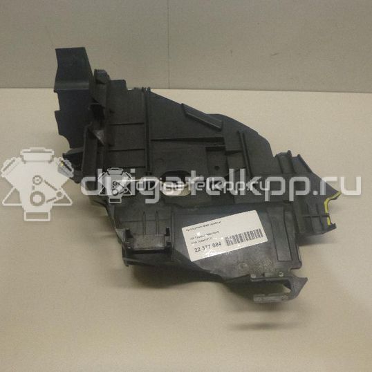 Фото Кронштейн фар правый  7L6941614C для Volkswagen Touareg