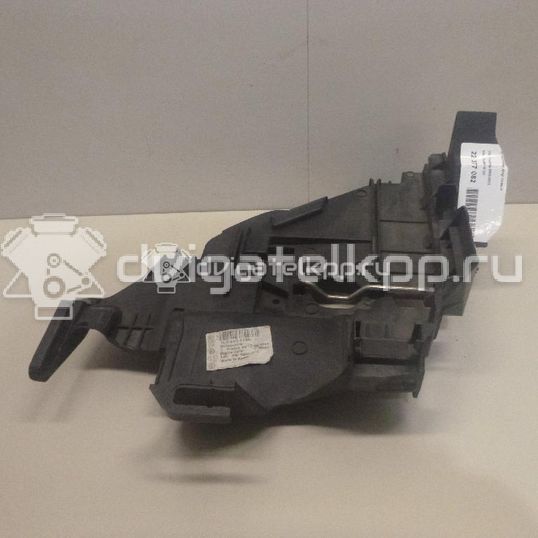 Фото Кронштейн фар левый  7L6941613C для Volkswagen Touareg