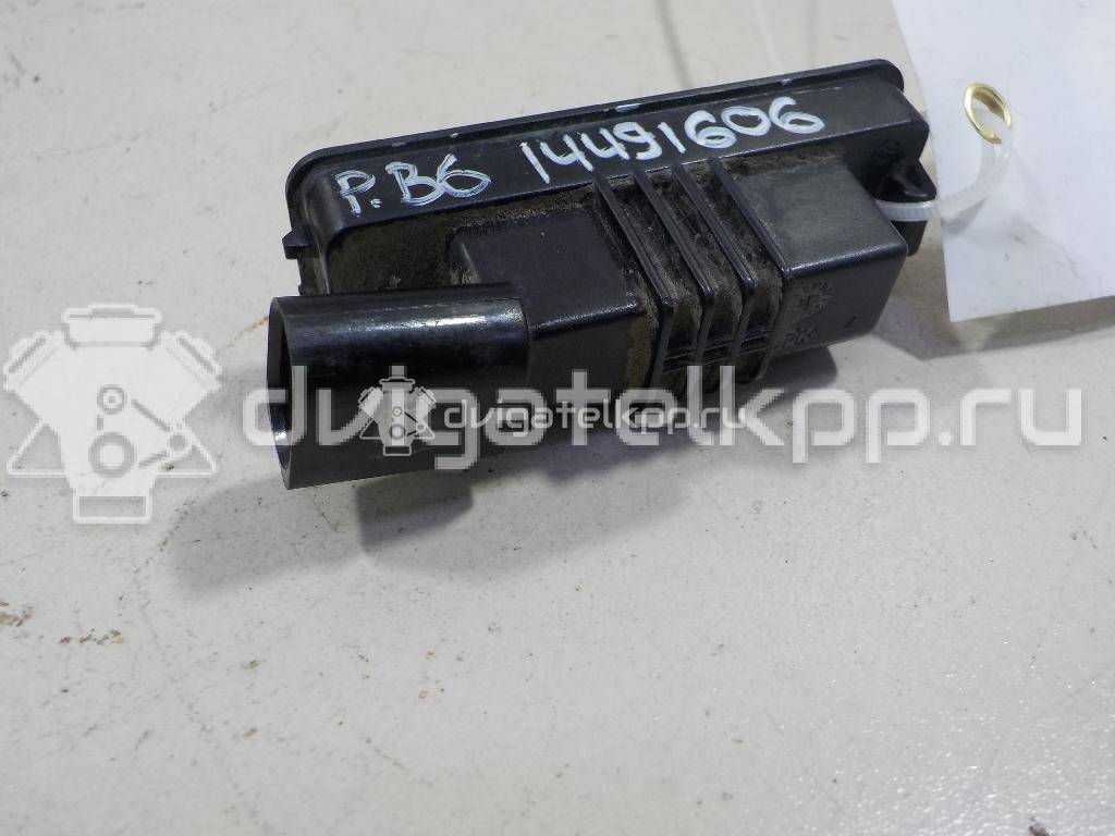 Фото Фонарь подсветки номера  3C5943021 для Volkswagen Scirocco / New Beetle / Eos 1F7, 1F8 / Lupo 6X1, 6E1 / Golf {forloop.counter}}