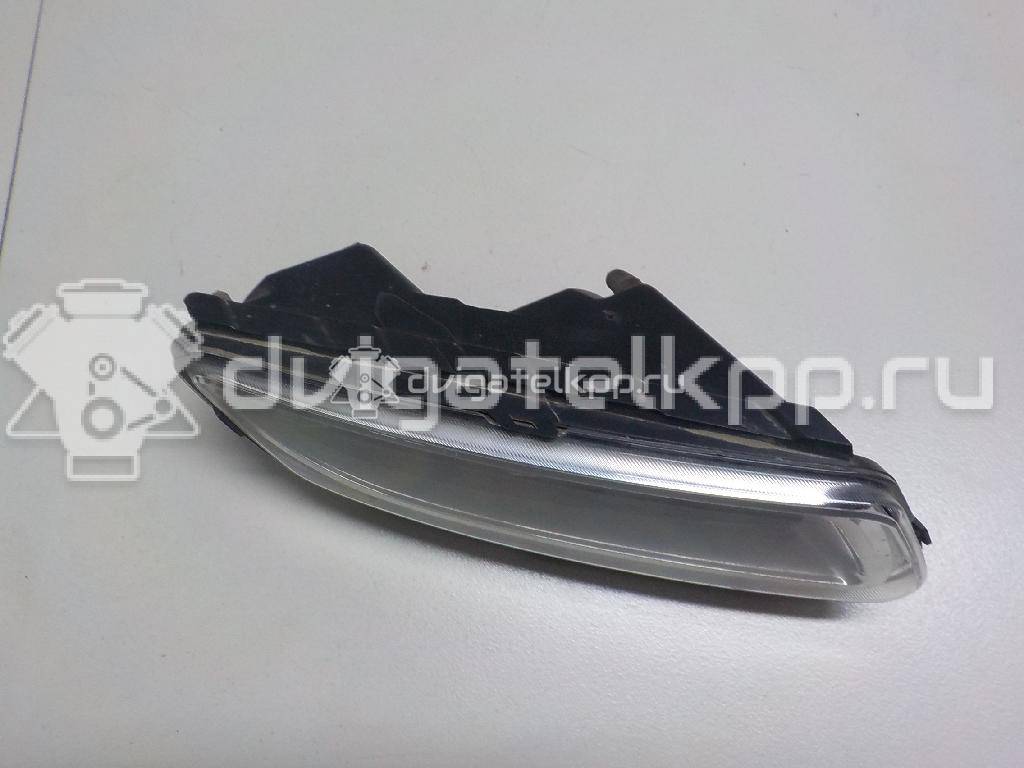 Фото Фара противотуманная правая  6R0941062D для Volkswagen Polo / Jetta {forloop.counter}}