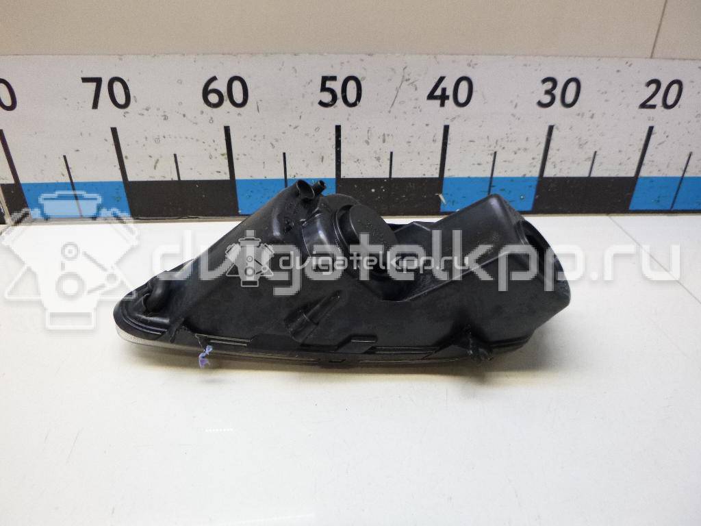 Фото Фара противотуманная правая  6R0941062D для Volkswagen Polo / Jetta {forloop.counter}}