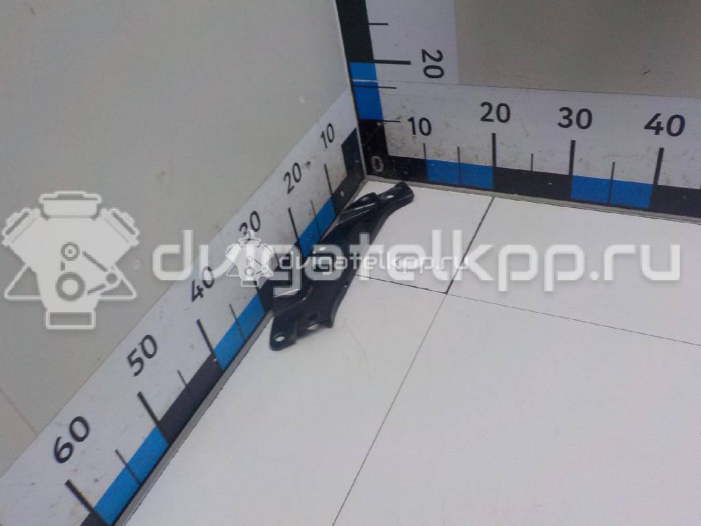 Фото Кронштейн фар правый  6R0805932C для Volkswagen Polo {forloop.counter}}