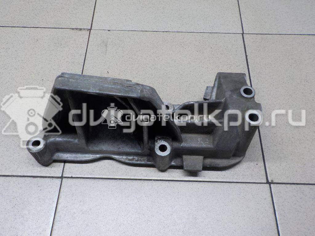 Фото Кронштейн двигателя правый  500394623 для iveco Daily {forloop.counter}}