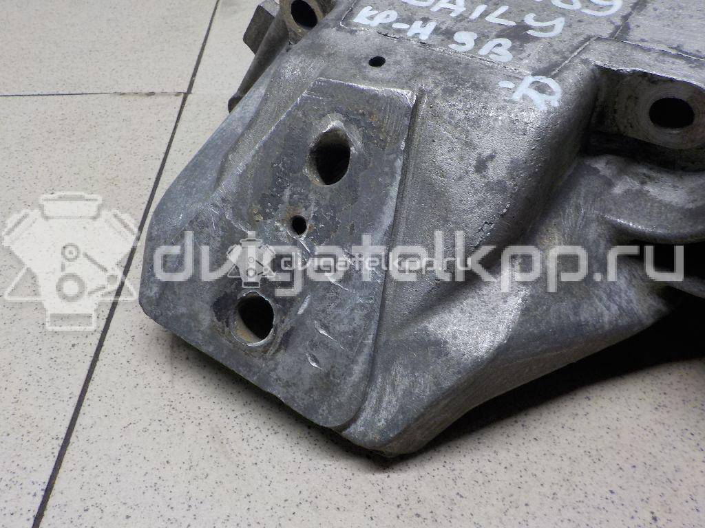 Фото Кронштейн двигателя правый  500394623 для iveco Daily {forloop.counter}}