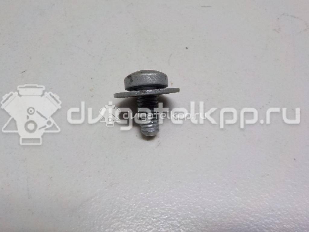 Фото Болт  0009905811 для mercedes benz GLK-Class X204 {forloop.counter}}