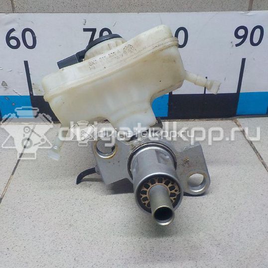 Фото Цилиндр тормозной главный  8k0611021a для Audi A5 / A4 / Q5