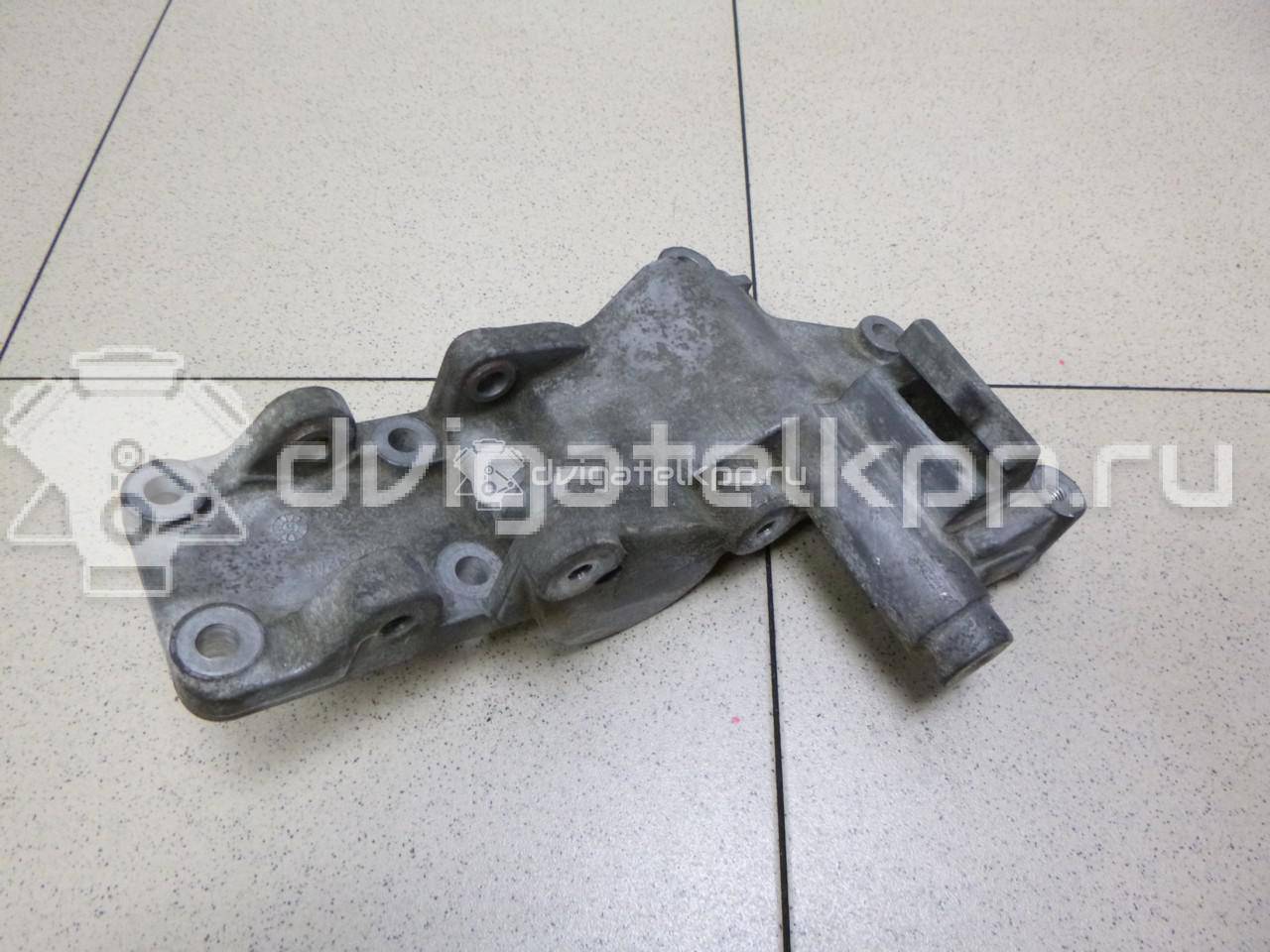 Фото Кронштейн генератора  4891592aa для chrysler Sebring {forloop.counter}}