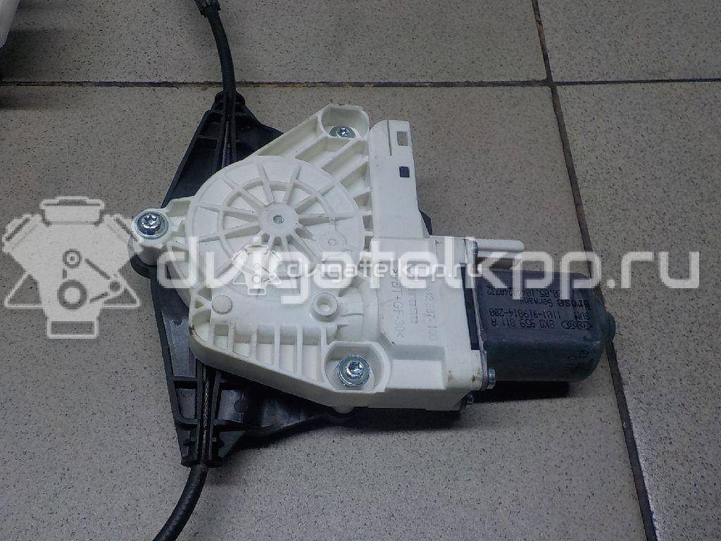 Фото Стеклоподъемник электр. задний левый  8r0839461d для Audi Q5 {forloop.counter}}