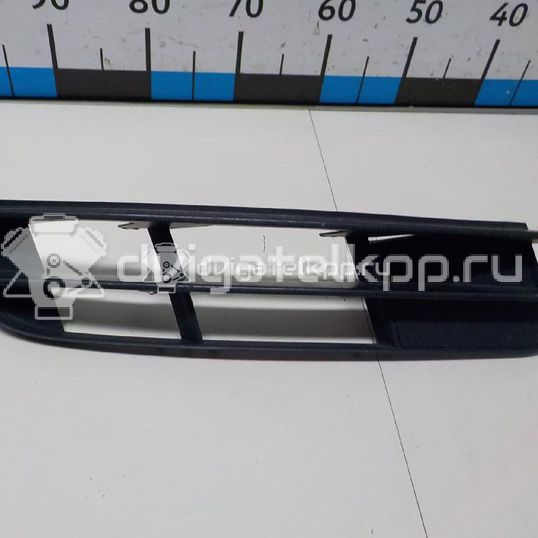 Фото Решетка в бампер правая  4L080768201C для Audi Q7