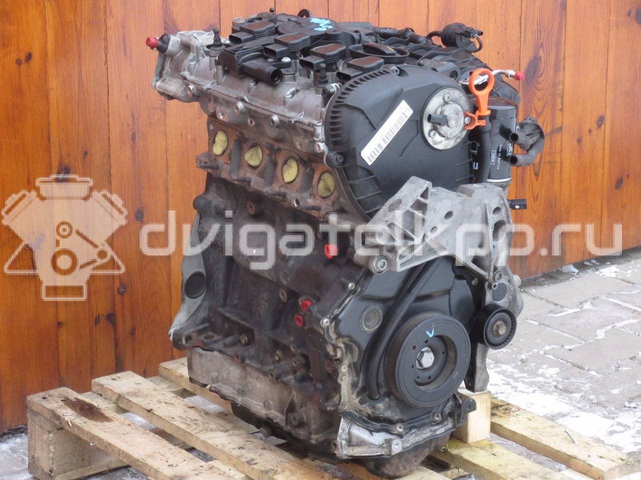 Фото Контрактный (б/у) двигатель CCZC для Audi Q3 8U 170 л.с 16V 2.0 л бензин {forloop.counter}}