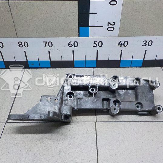 Фото Кронштейн генератора  8642196 для volvo S60