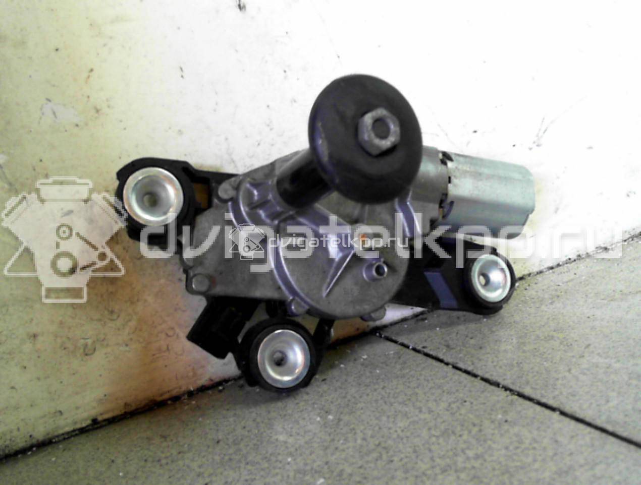 Фото Моторчик стеклоочистителя задний  1689913 для volvo V50 {forloop.counter}}