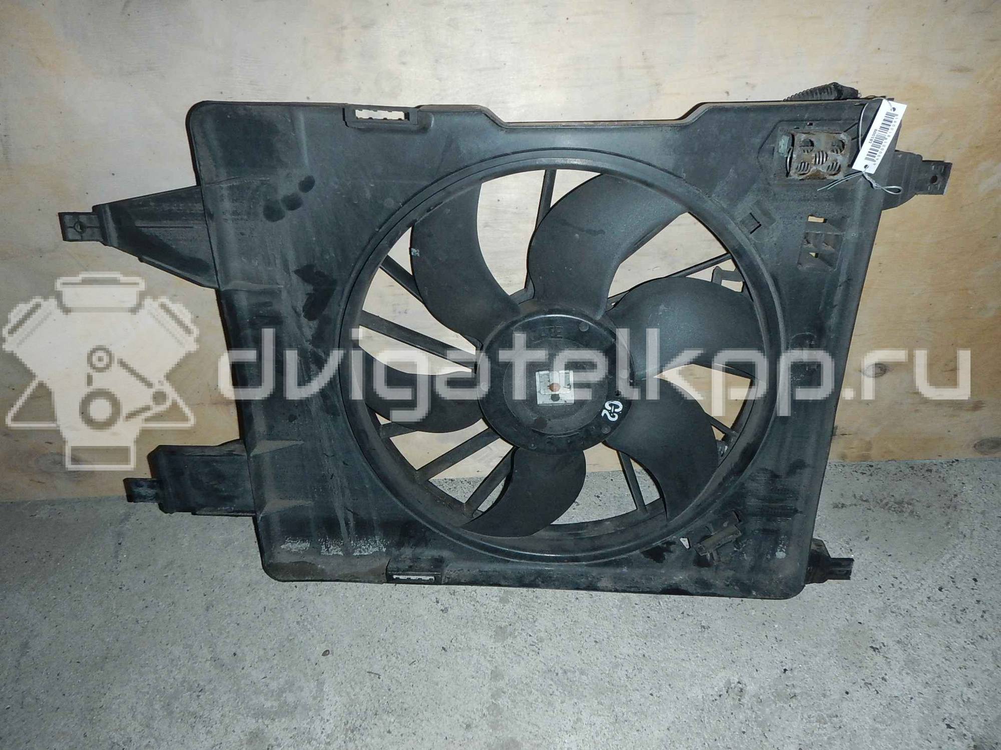 Фото Вентилятор радиатора  7701070315 для Renault Thalia 2 / Vel Satis Bj0 / Megane / Clio / Laguna {forloop.counter}}