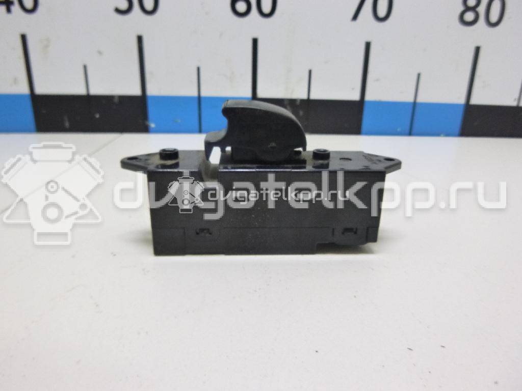 Фото Кнопка стеклоподъемника  8608A100 для mitsubishi Lancer (CS/Classic) {forloop.counter}}