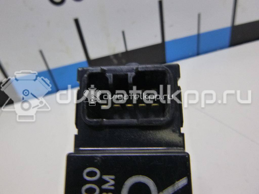 Фото Кнопка стеклоподъемника  8608A100 для mitsubishi Lancer (CS/Classic) {forloop.counter}}