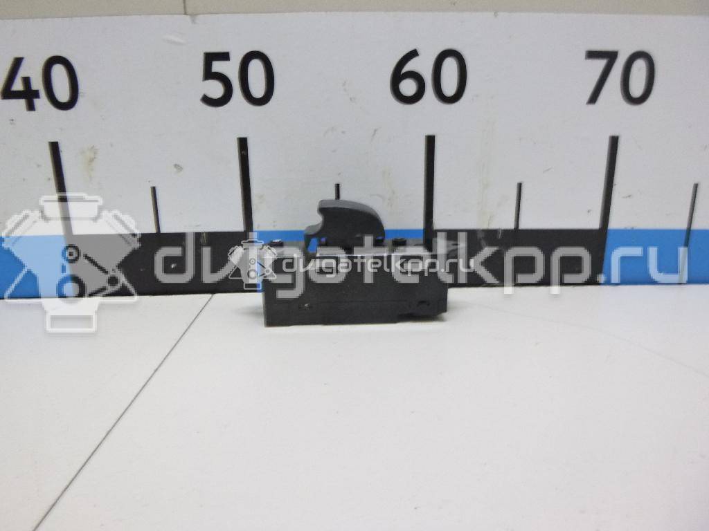 Фото Кнопка стеклоподъемника  8608A100 для mitsubishi Lancer (CS/Classic) {forloop.counter}}