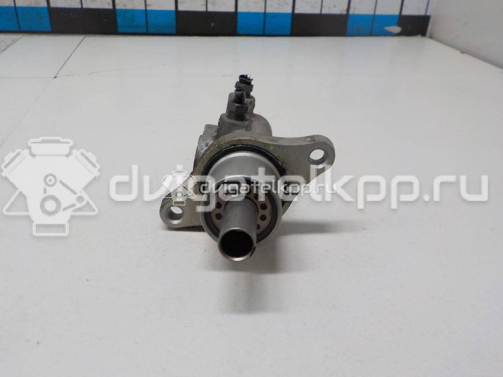 Фото Цилиндр тормозной главный  1689827 для Ford Focus / Kuga / C-Max {forloop.counter}}