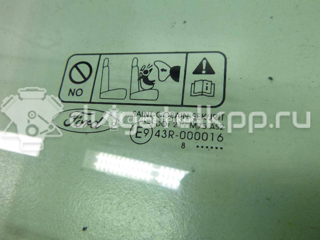 Фото Стекло двери передней правой  1342622 для Ford Focus {forloop.counter}}