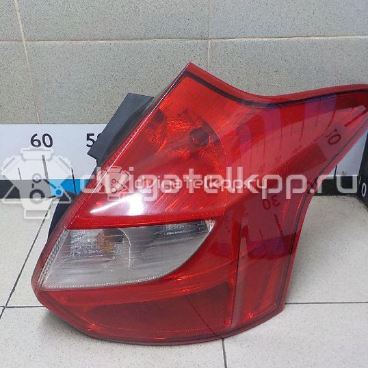 Фото Фонарь задний правый  1825318 для Ford Focus