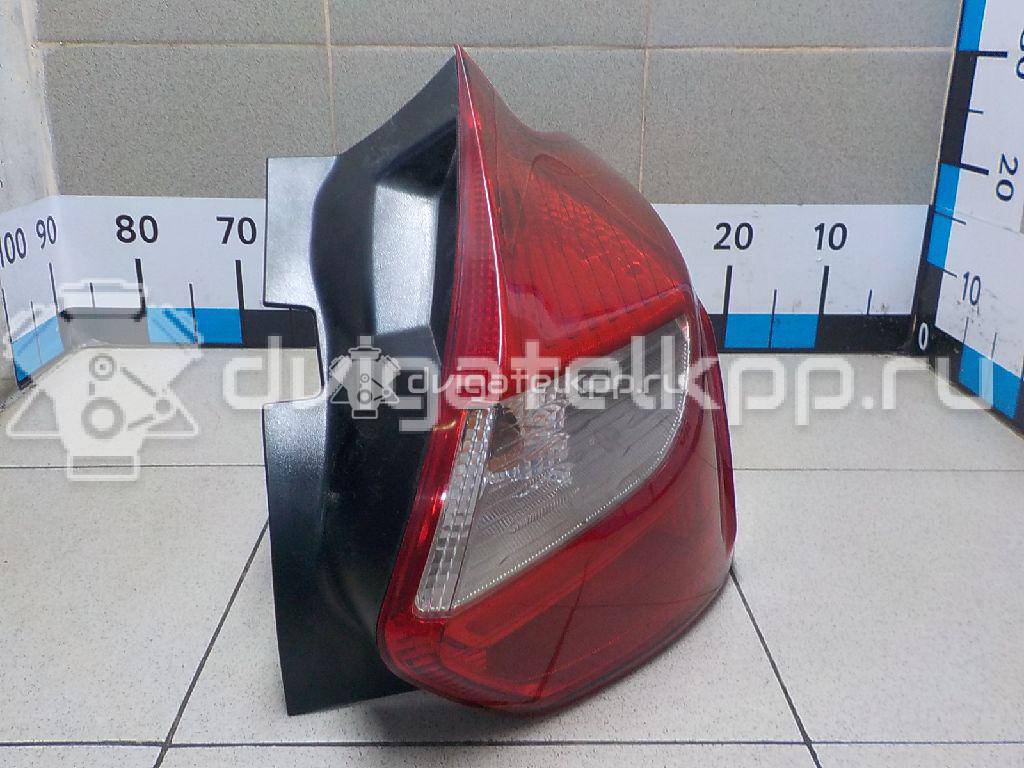 Фото Фонарь задний правый  1825318 для Ford Focus {forloop.counter}}