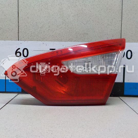 Фото Фонарь задний внутренний правый  1769301 для Ford Focus