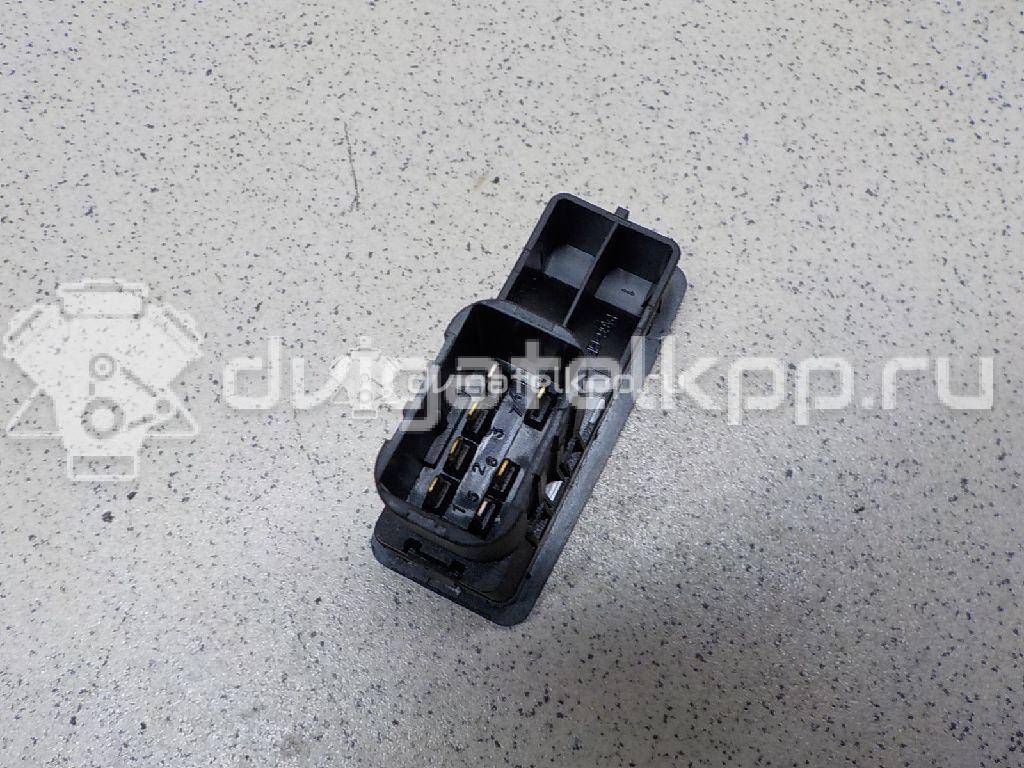 Фото Кнопка стеклоподъемника  1108575 для Ford Galaxy {forloop.counter}}