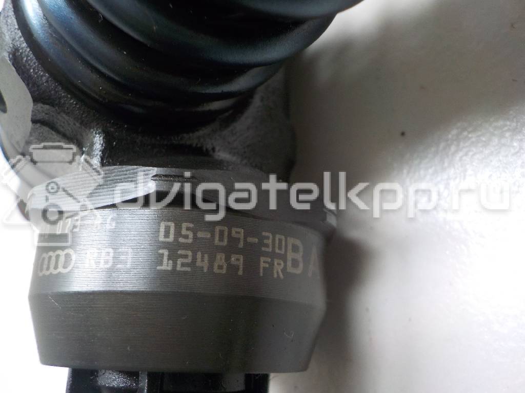 Фото Форсунка дизельная электрическая  038130073AG для Skoda Octavia / Octaviaii 1Z3 / Superb {forloop.counter}}