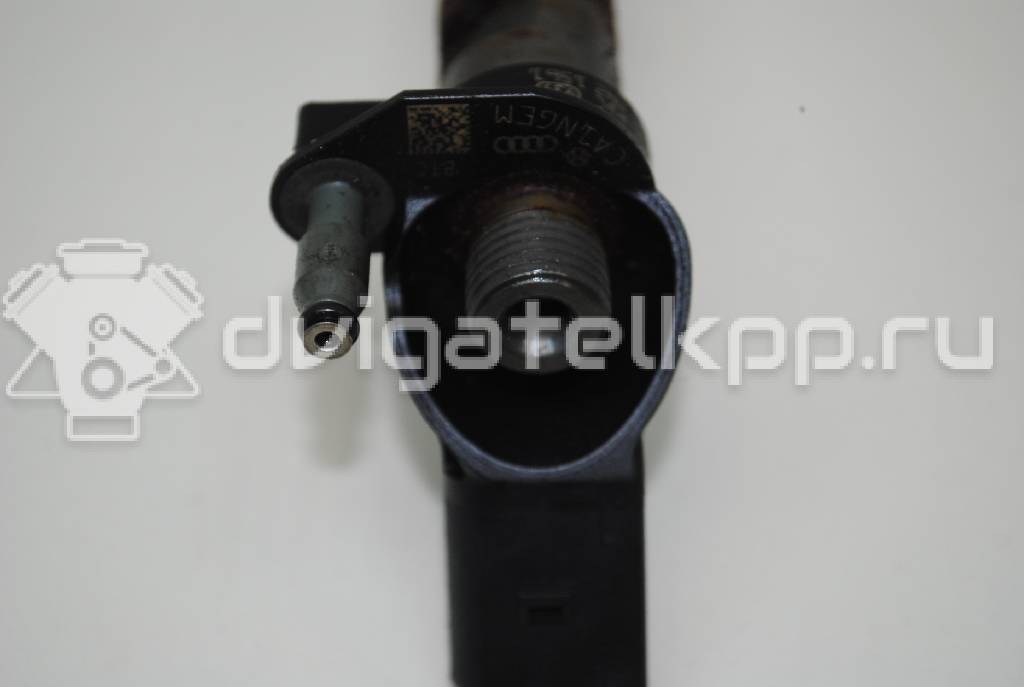 Фото Форсунка дизельная электрическая  059130277cr для audi A4 [B9] {forloop.counter}}