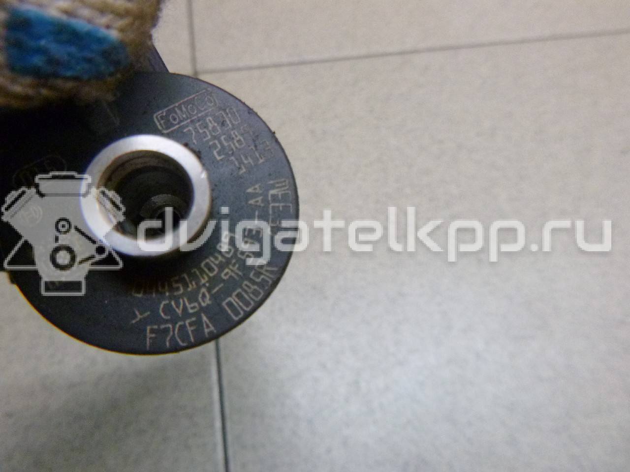 Фото Форсунка дизельная электрическая  1745052 для Ford Fiesta / Focus / Tourneo / C-Max / Grand {forloop.counter}}