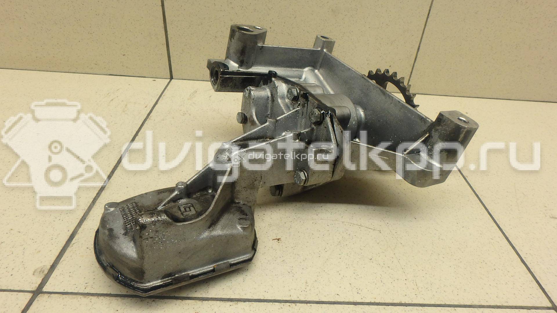 Фото Насос масляный  1313818 для Ford Focus / C-Max / Galaxy / Kuga / S-Max {forloop.counter}}