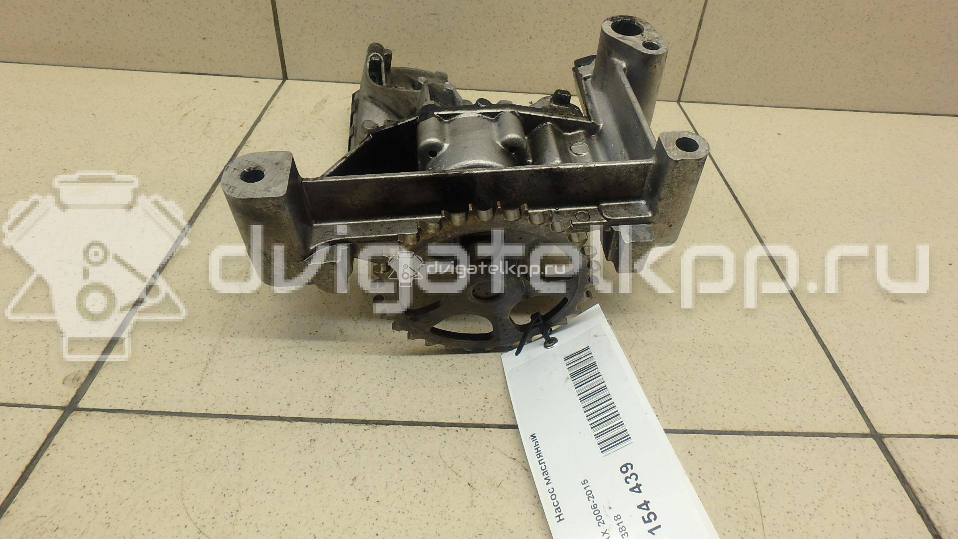 Фото Насос масляный  1313818 для Ford Focus / C-Max / Galaxy / Kuga / S-Max {forloop.counter}}