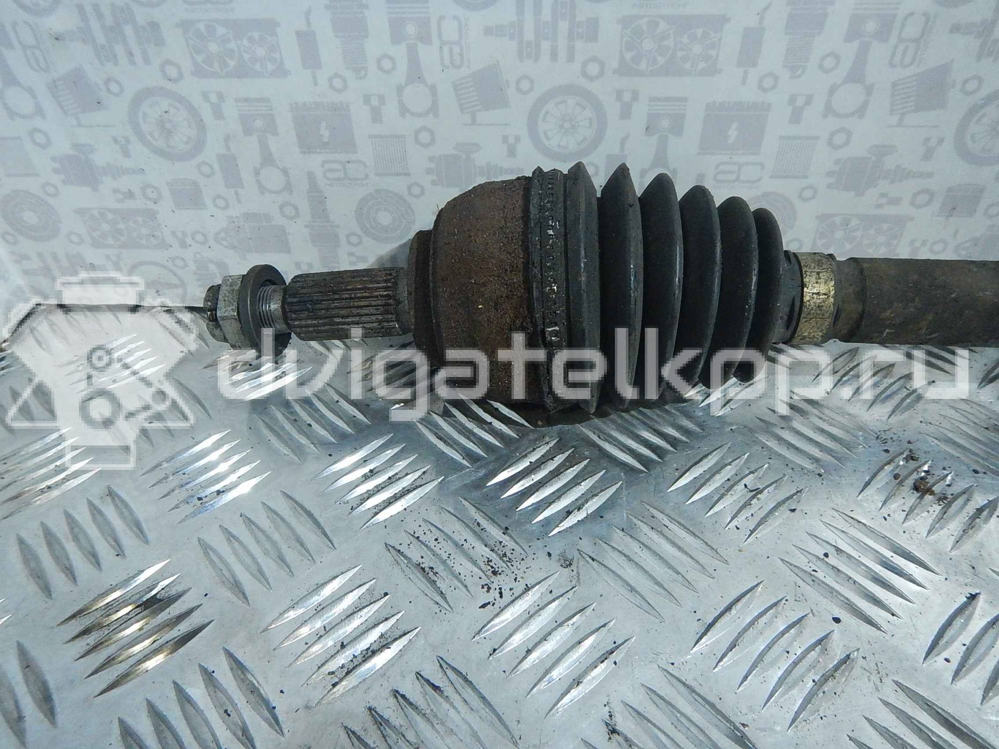 Фото Полуось передняя правая  8200436366 для Renault Grand / Scénic / Fluence L30 / Megane {forloop.counter}}