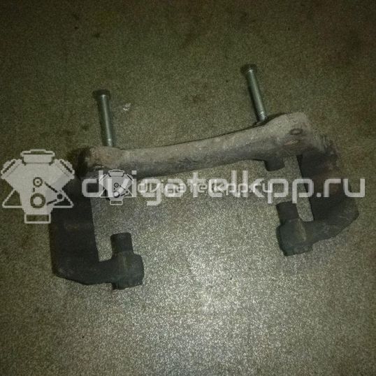 Фото Скоба суппорта переднего  8K0615125 для audi A4 [B8]