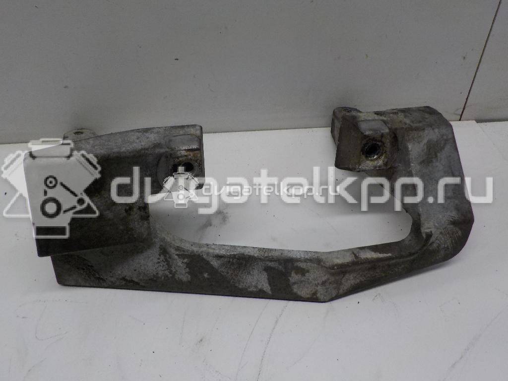 Фото Кронштейн опоры КПП  6382661101 для mercedes benz Sprinter (901-905)/Sprinter Classic (909) {forloop.counter}}