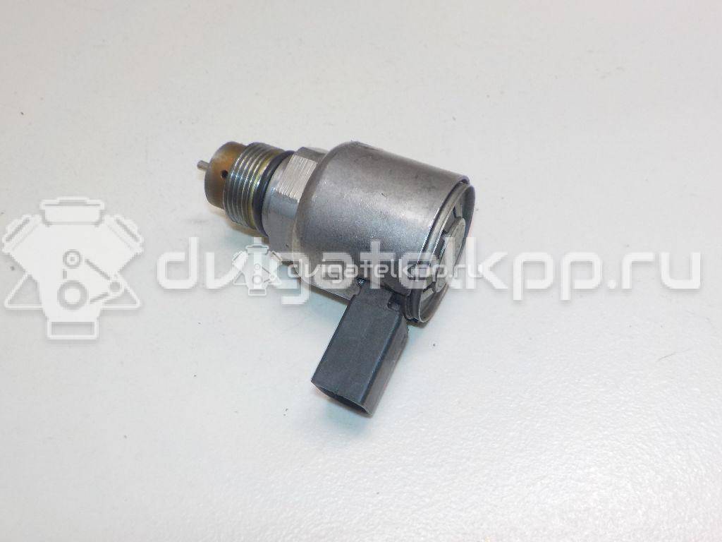 Фото Регулятор давления топлива  9307Z522A00 для mercedes benz Sprinter (906) {forloop.counter}}