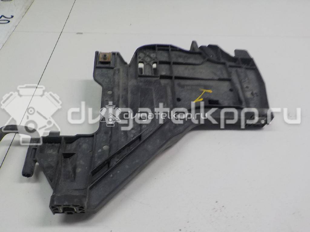 Фото Кронштейн крепления фары  8k0941454 для Audi A4 {forloop.counter}}