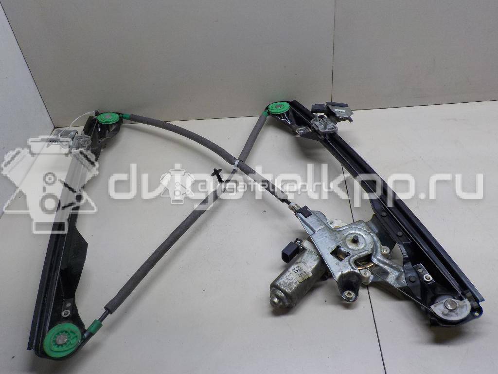 Фото Стеклоподъемник электр. передний правый  1331612 для Ford Focus {forloop.counter}}