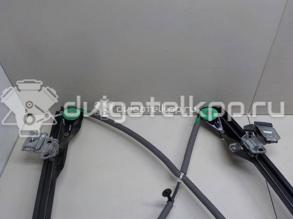 Фото Стеклоподъемник электр. передний правый  1331612 для Ford Focus {forloop.counter}}
