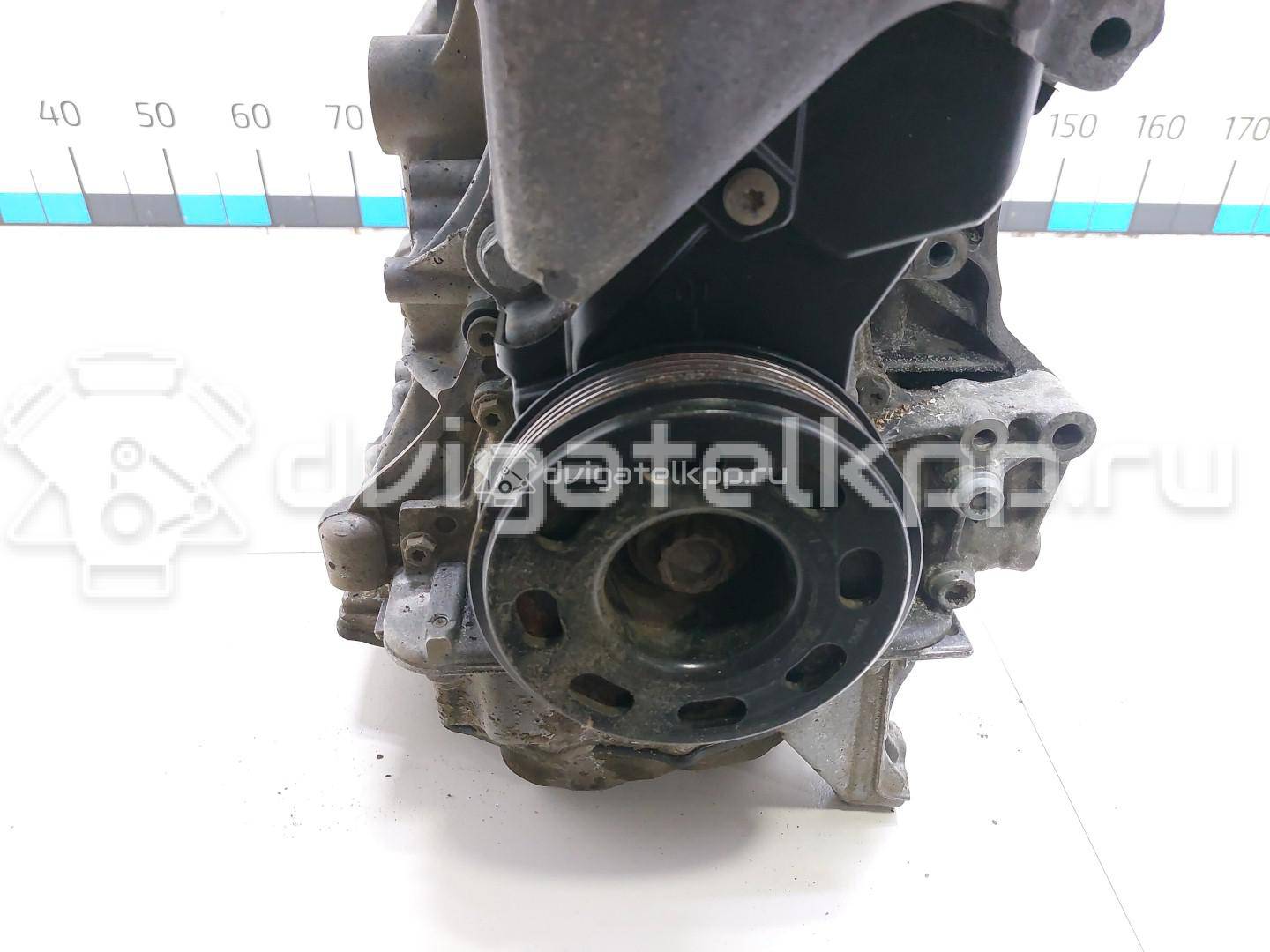 Фото Контрактный (б/у) двигатель CWVB для Volkswagen / Skoda 90 л.с 16V 1.6 л бензин 04E100038D {forloop.counter}}