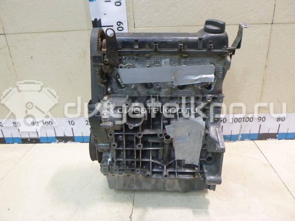 Фото Контрактный (б/у) двигатель AKL для Volkswagen / Seat 101 л.с 8V 1.6 л бензин 06A100098X {forloop.counter}}