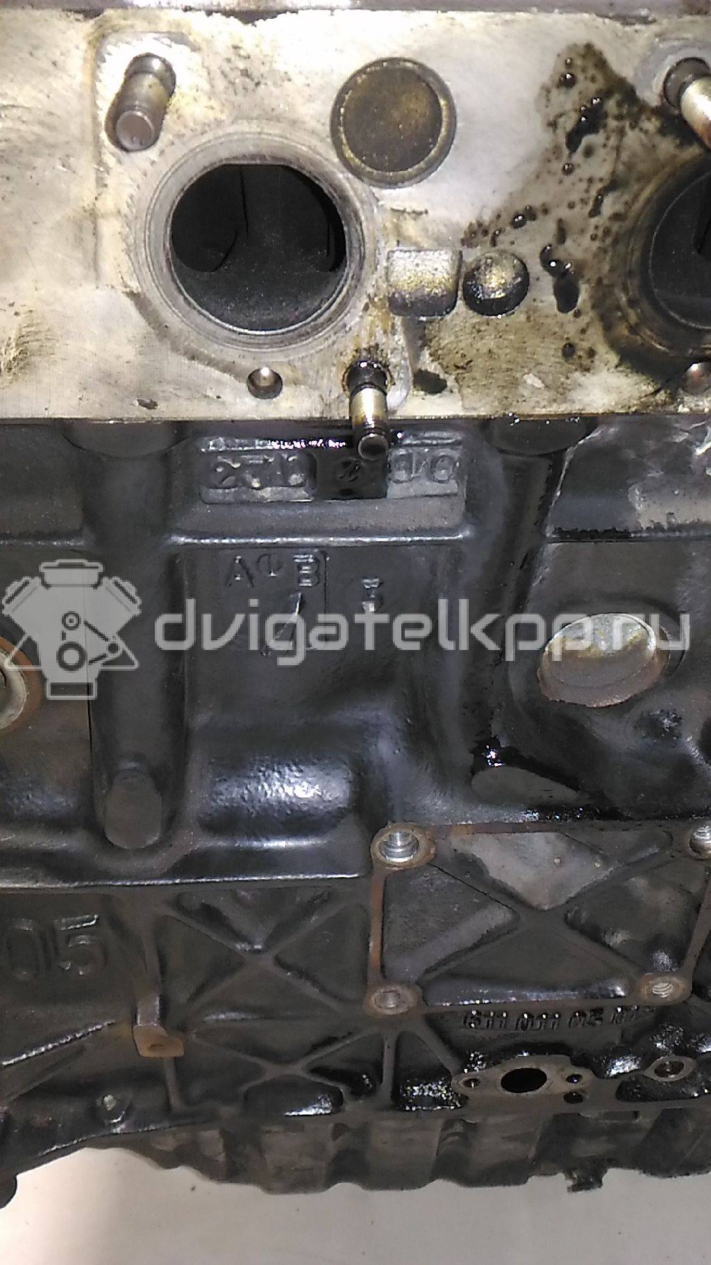 Фото Контрактный (б/у) двигатель OM 611.980 (OM 611 DE LA) для Mercedes-Benz V-Class / Vito 82-122 л.с 16V 2.2 л Дизельное топливо 6110109700 {forloop.counter}}