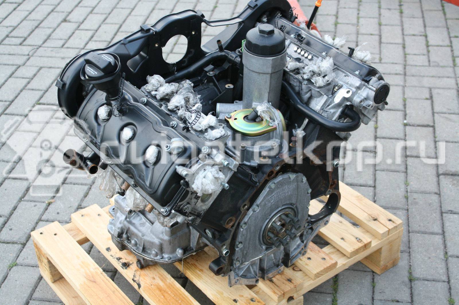 Фото Контрактный (б/у) двигатель CTPA для Audi R8 549 л.с 40V 5.2 л бензин {forloop.counter}}