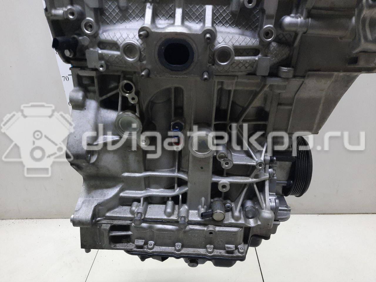 Фото Контрактный (б/у) двигатель CZEA для Volkswagen Polo 150 л.с 16V 1.4 л бензин 04E100034F {forloop.counter}}