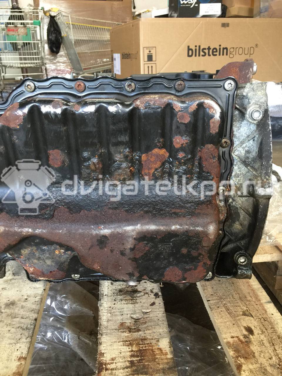 Фото Контрактный (б/у) двигатель CAWB для Volkswagen Tiguan 200 л.с 16V 2.0 л бензин 06J100033R {forloop.counter}}