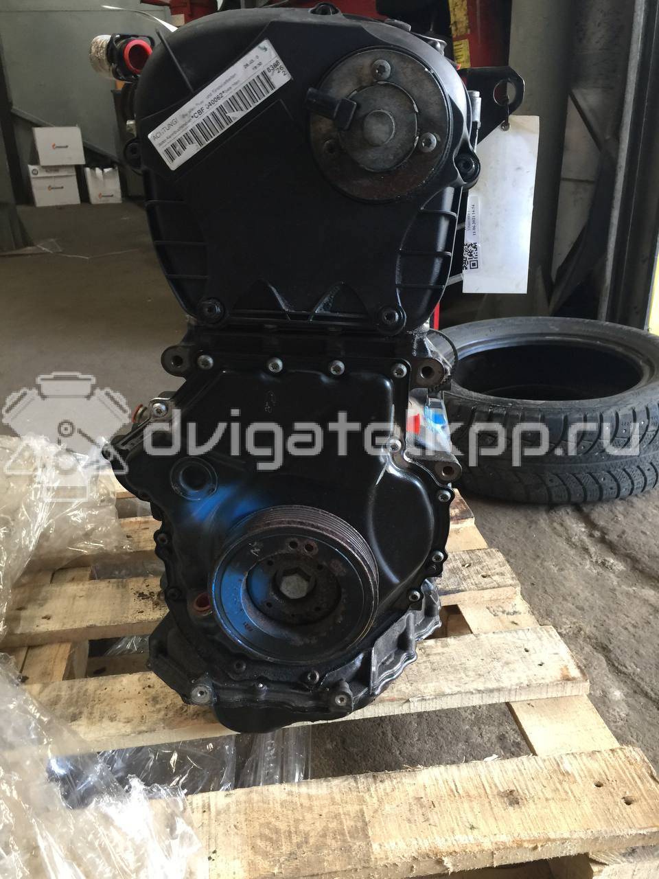 Фото Контрактный (б/у) двигатель CAWB для Volkswagen Tiguan 200 л.с 16V 2.0 л бензин 06J100033R {forloop.counter}}