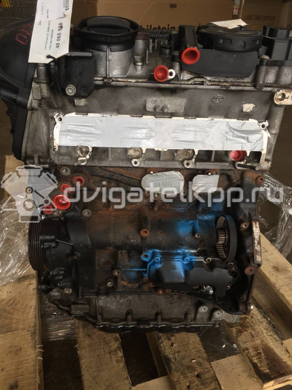 Фото Контрактный (б/у) двигатель CAWB для Volkswagen Tiguan 200 л.с 16V 2.0 л бензин 06J100033R {forloop.counter}}