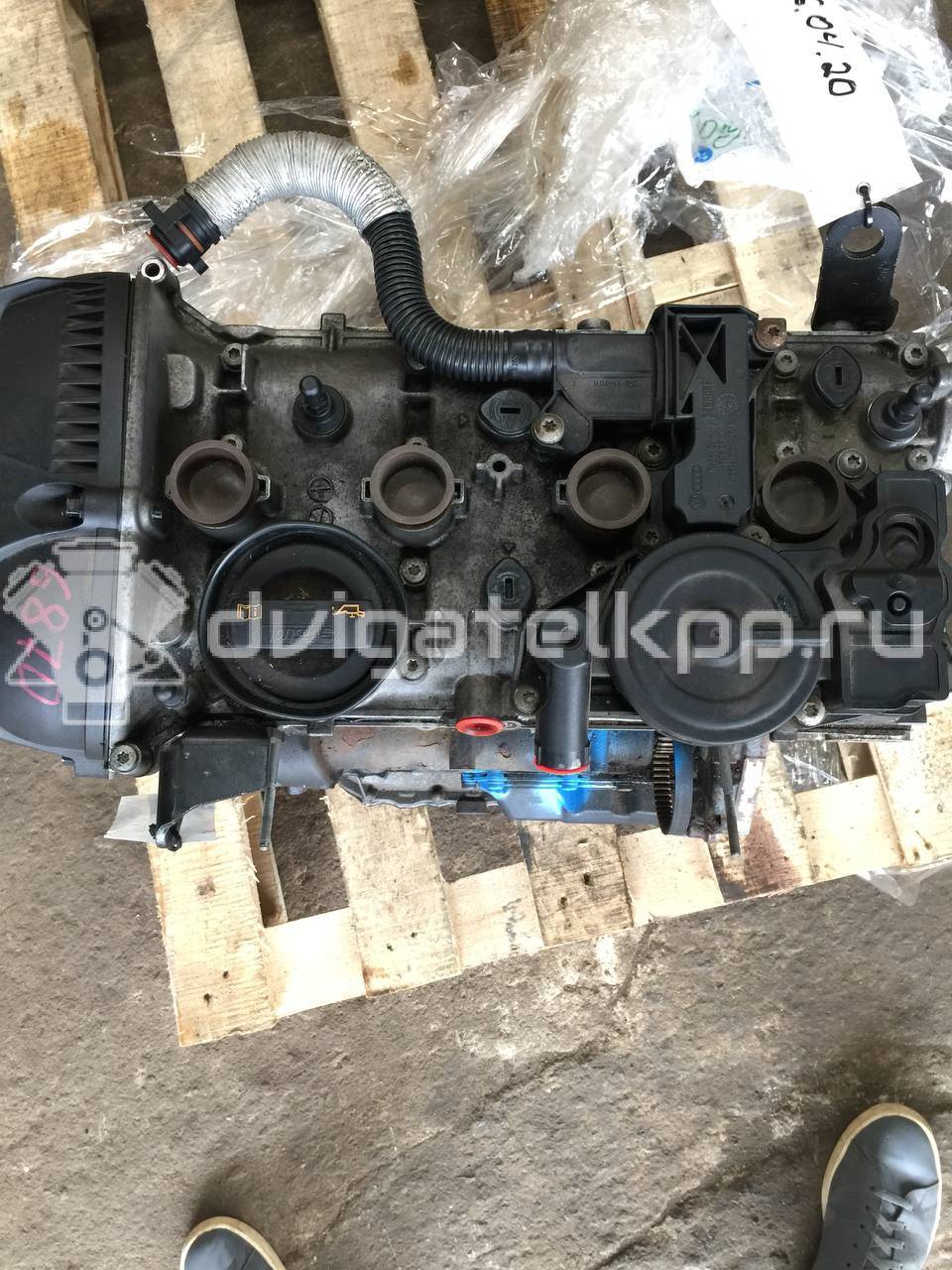 Фото Контрактный (б/у) двигатель CAWB для Volkswagen Tiguan 200 л.с 16V 2.0 л бензин 06J100033R {forloop.counter}}