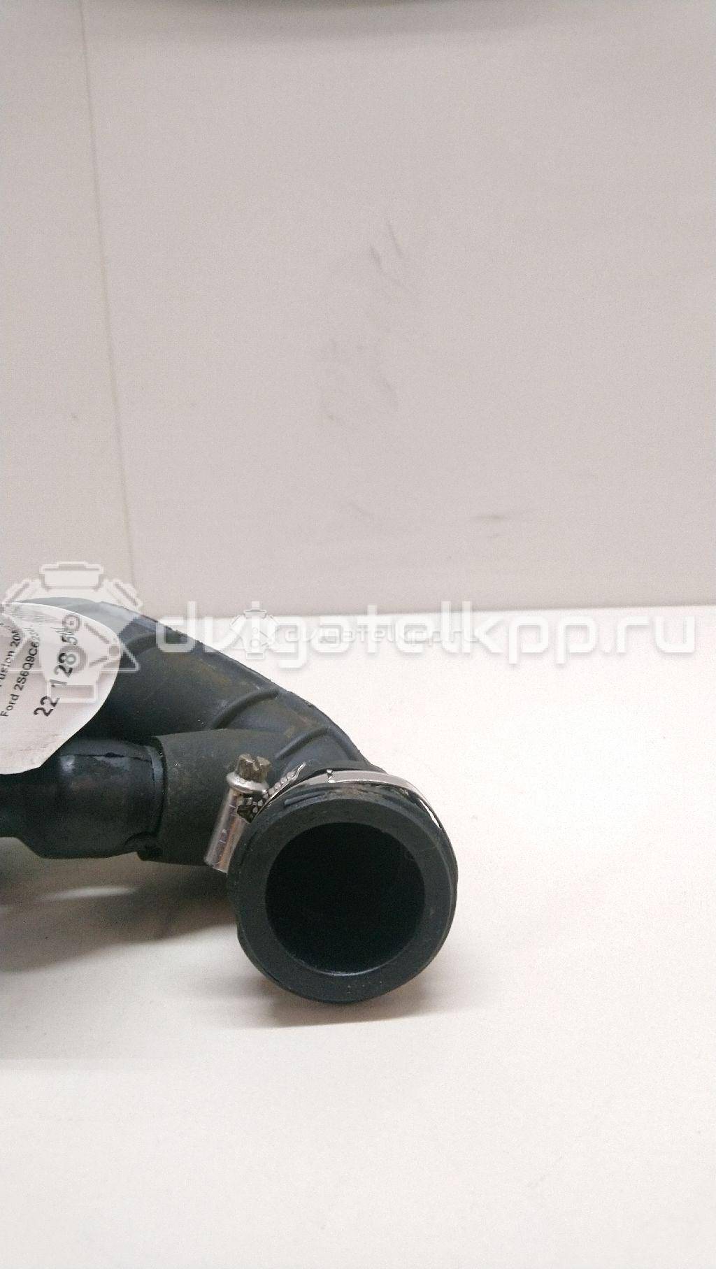 Фото Патрубок воздушного фильтра  2S6Q9C623AA для Ford Fiesta / Galaxy / Fusion Ju {forloop.counter}}